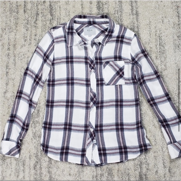 Rails Hunter Plaid Button Down Blouse - Picture 3 of 9